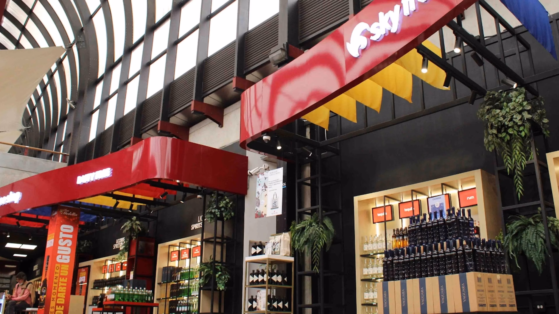 ¿Cuánto vale un Uber de Medellín al Aeropuerto José María Córdova?