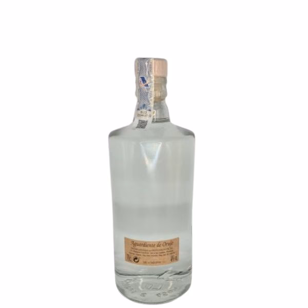 ¿Qué ingredientes lleva el aguardiente?