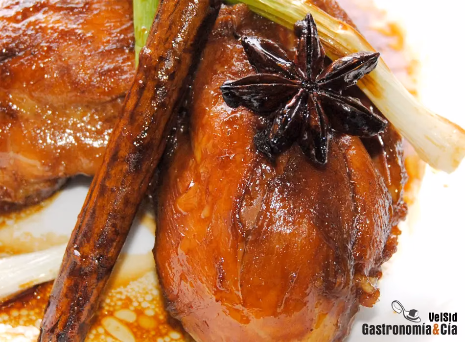 ¿Cómo se usa el anis estrellado en la cocina?