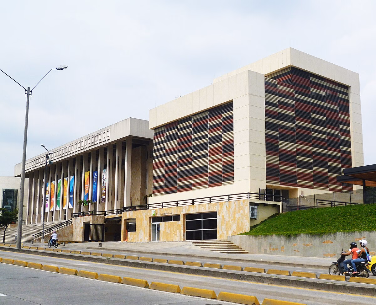 ¿Cuánto cuesta la entrada a la biblioteca de Cali?