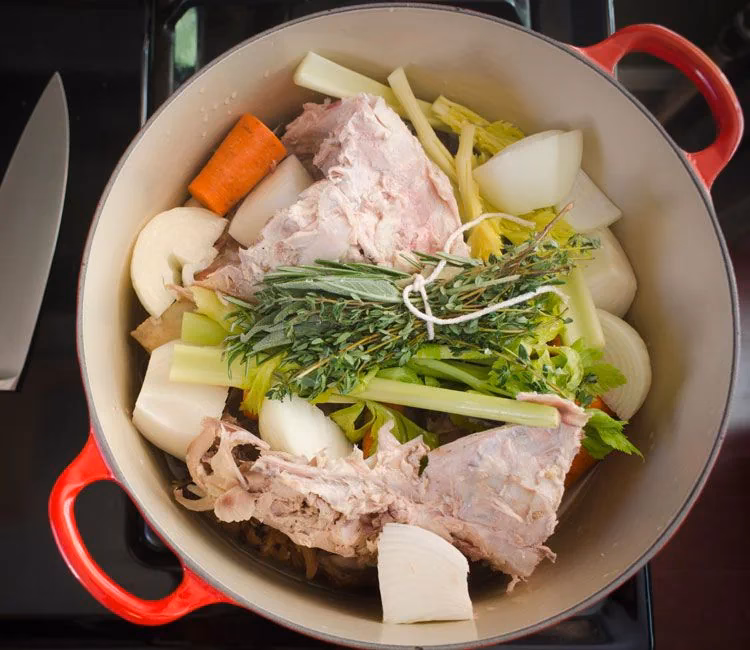 ¿Qué ingredientes lleva el bouquet garni?