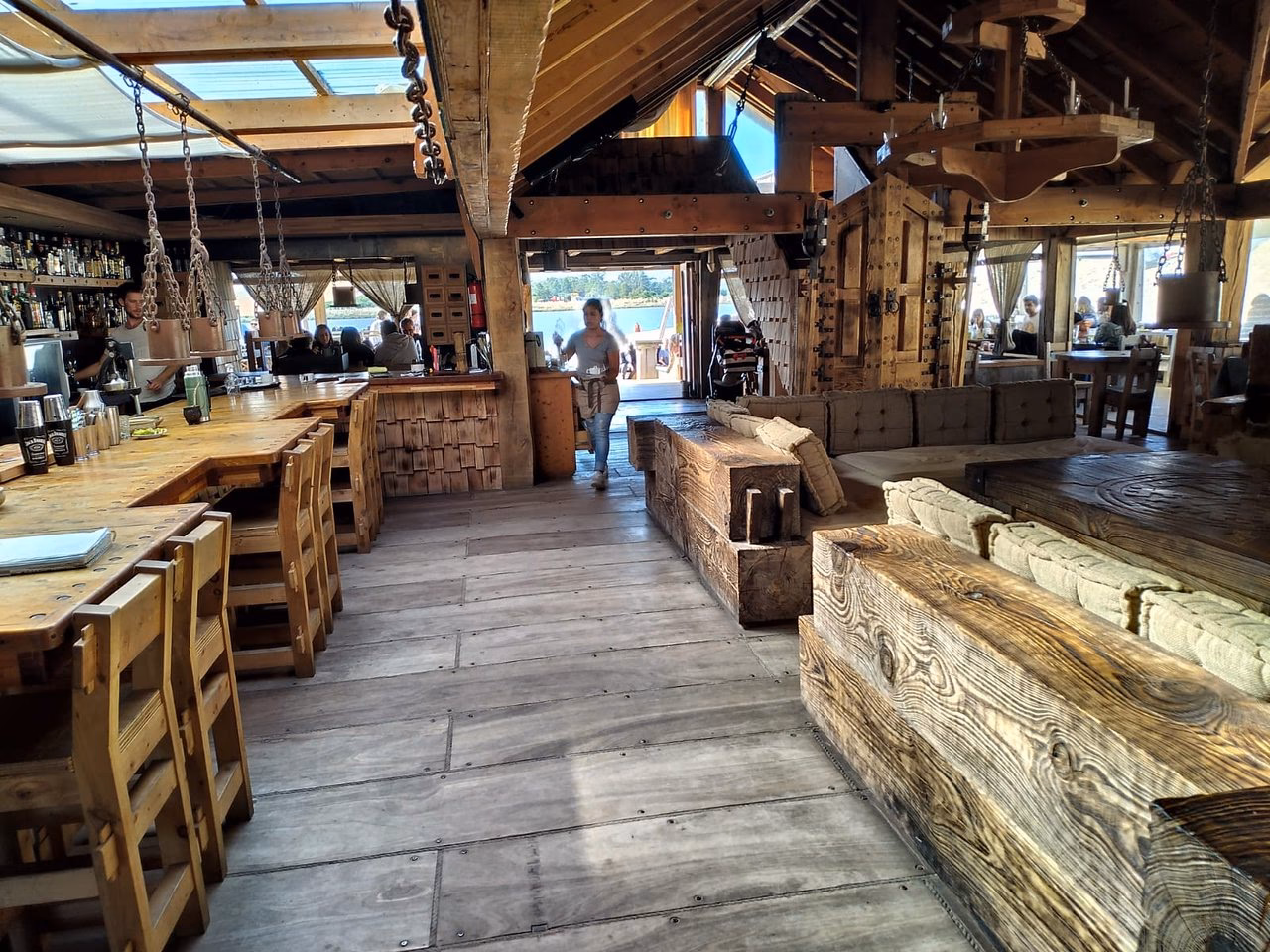 ¿Quién es el dueño del Burdeos?