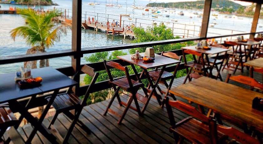 ¿Cuánto cuesta almorzar y cenar en Búzios?