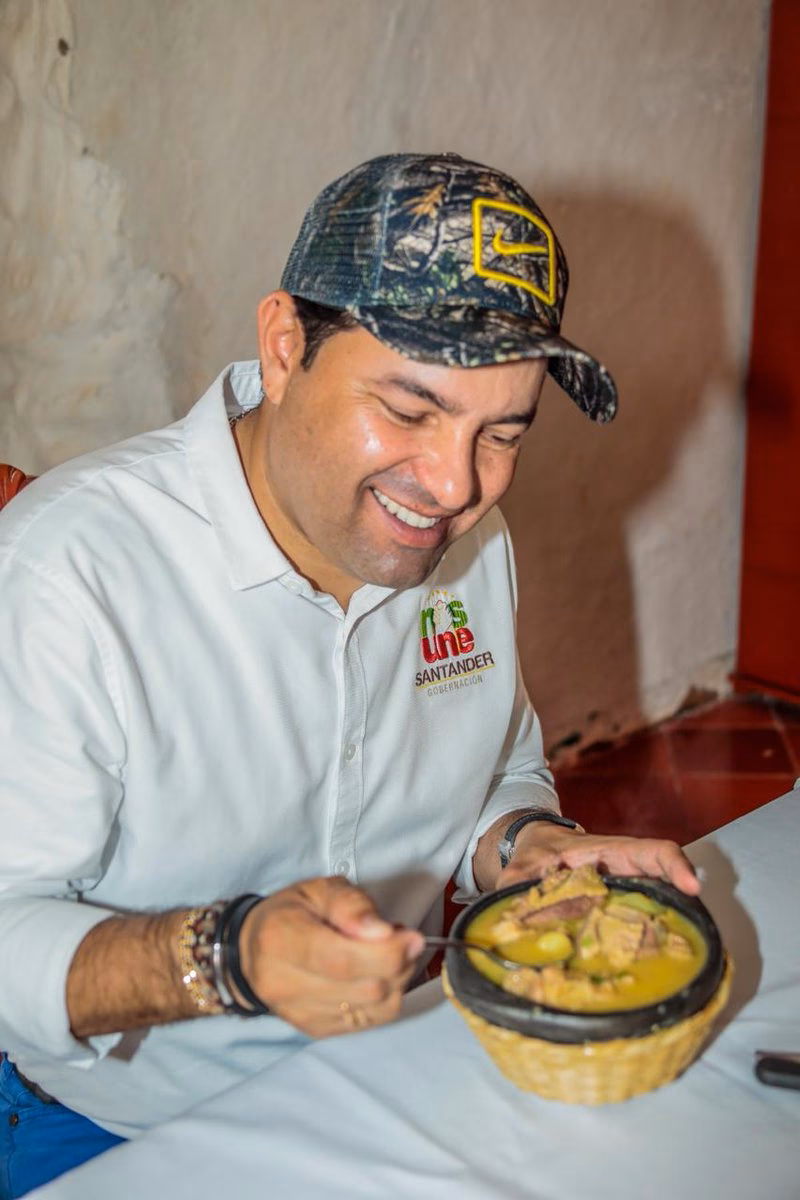 ¿Cuántos habitantes hay en Cabrera, Santander?