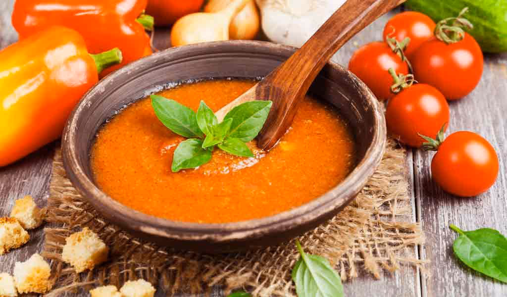 ¿Cuál es el ingrediente principal del gazpacho?