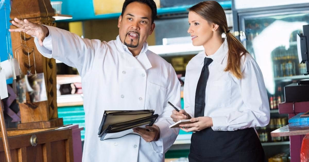 ¿Qué se hace en la recepción de pedidos?