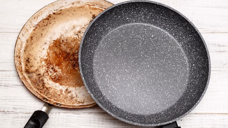 ¿Cómo recuperar el teflón de la sartén?