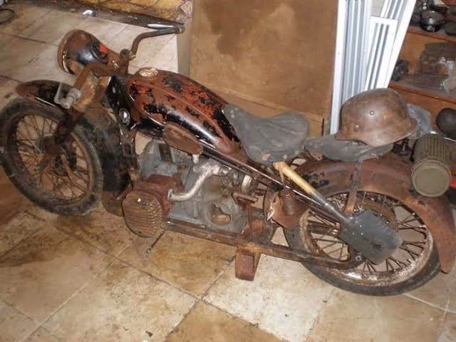 ¿Cómo restablecer una moto?