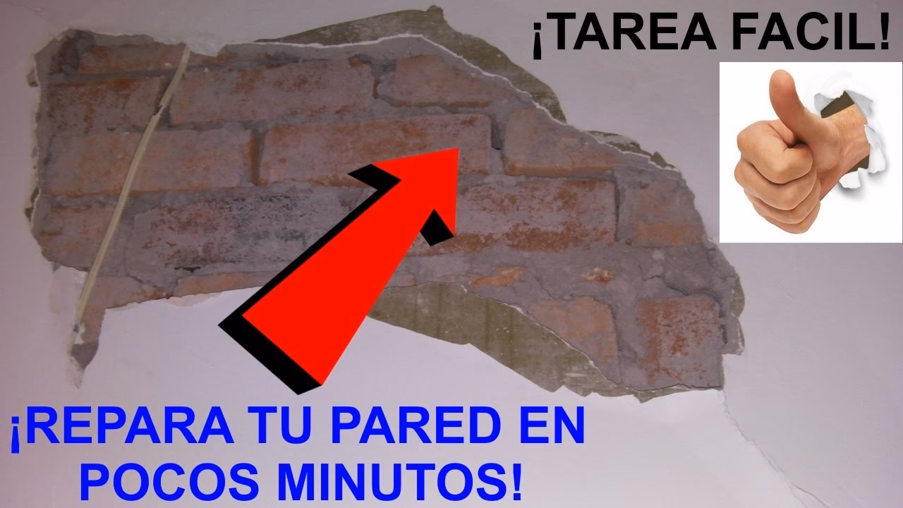 ¿Qué puedo hacer para reparar una pared que se descascara?