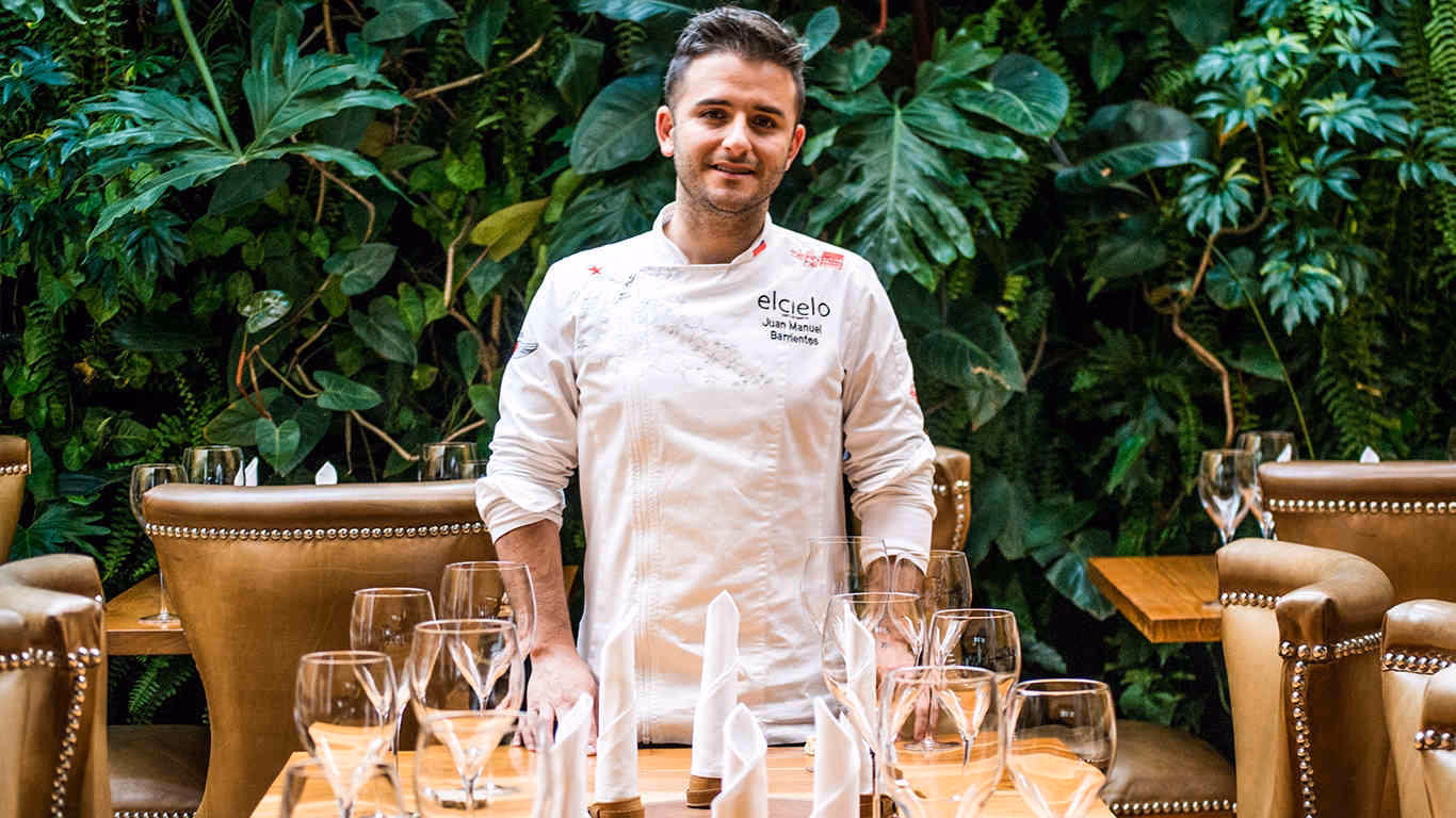 ¿Cuánto gana un cocinero en Colombia en 2025?