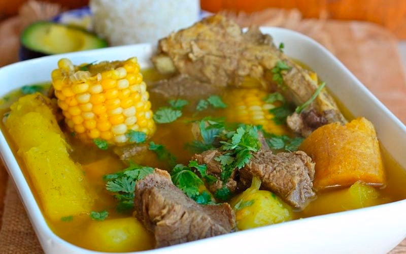 ¿Qué costumbres hay en Medellín?