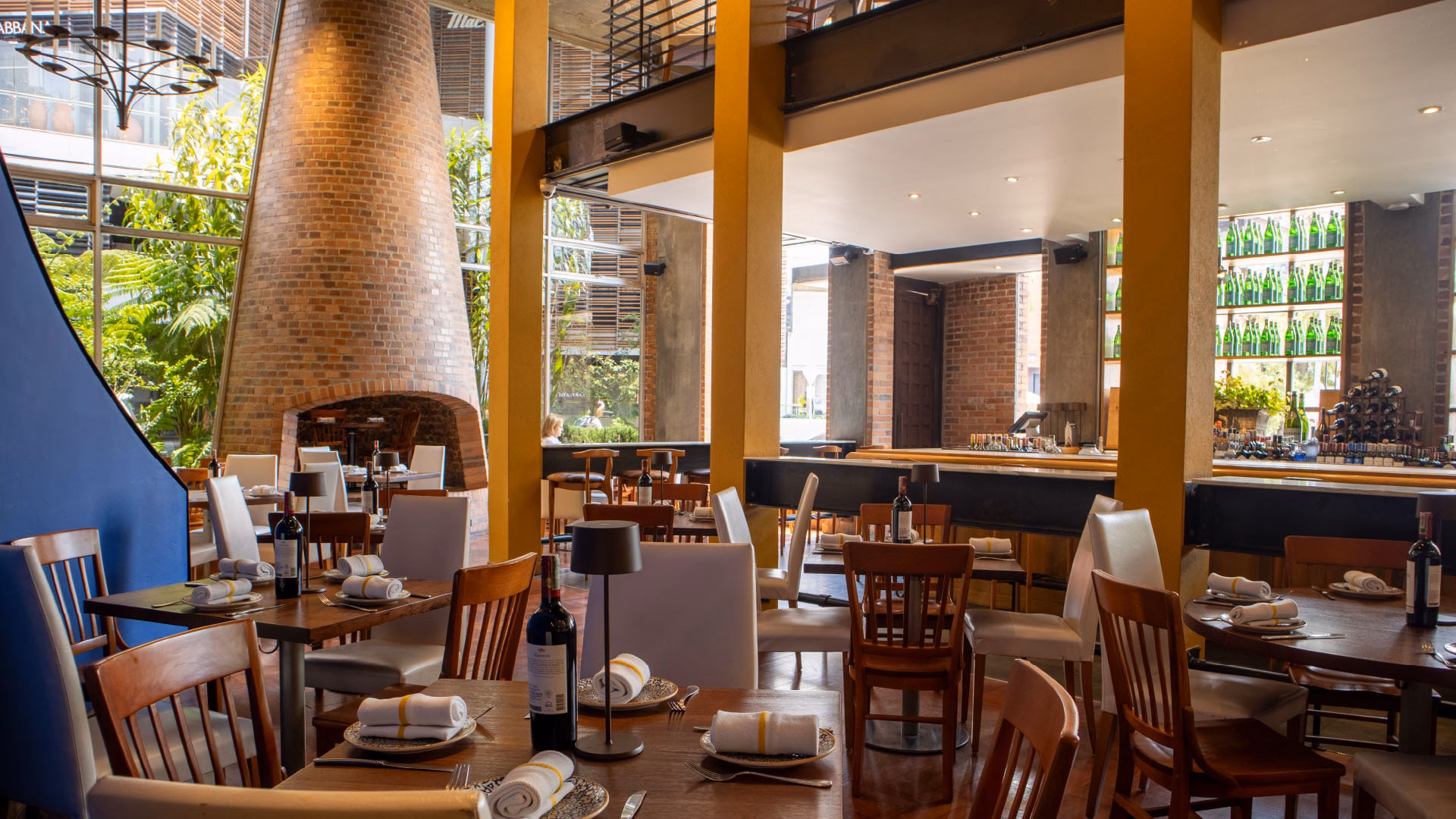 ¿Cuántos restaurantes tiene el Moon Palace the Grand?