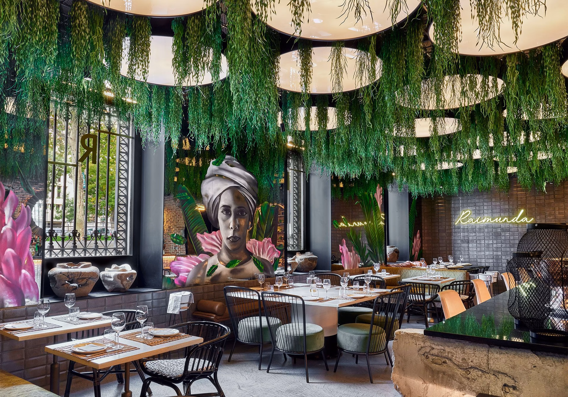 ¿Cuánto cuesta la decoración de un restaurante?