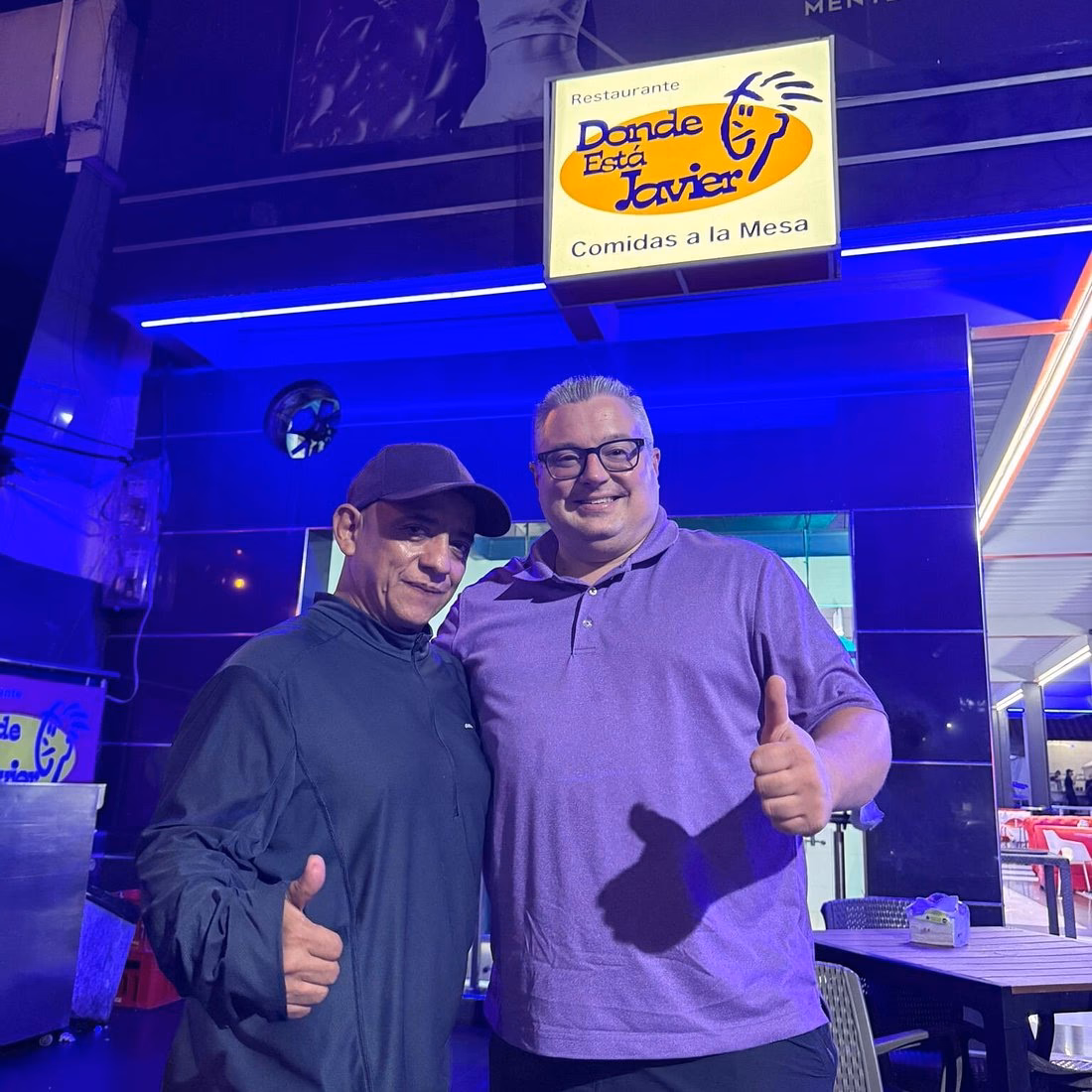 ¿Qué restaurante tiene Javier Hungría?