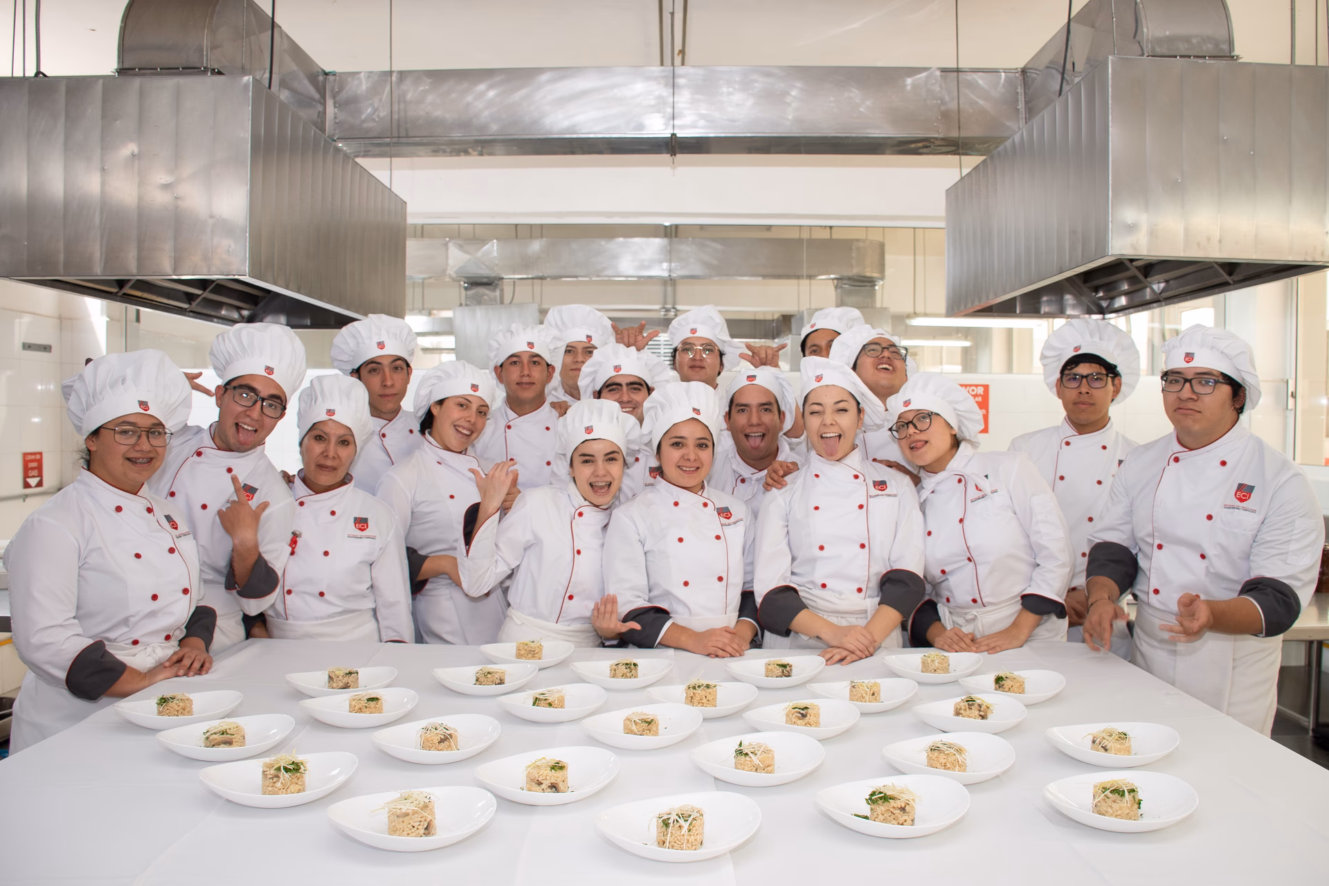 ¿Cuánto cuesta estudiar en ECI?