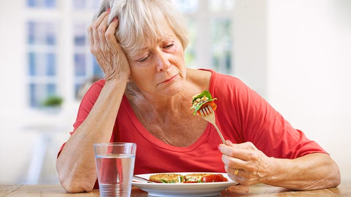 ¿Qué cambios experimenta el sabor de un alimento al ser cocinado?