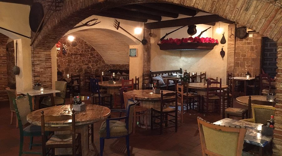 ¿Cómo se llama el restaurante de Juan Carlos Plata?