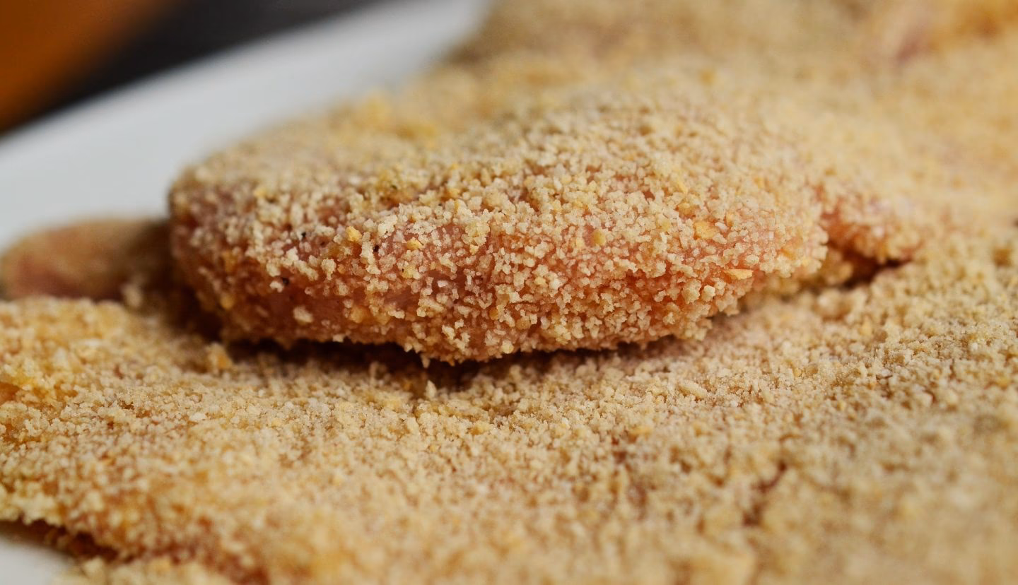 ¿Qué significa empanizar o empanar?