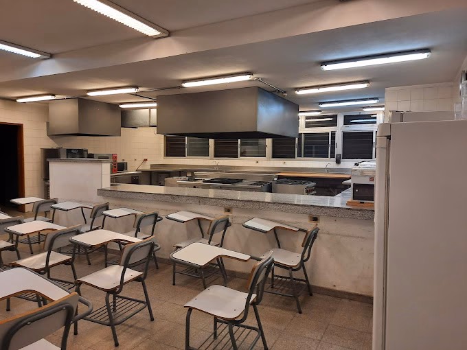 ¿En qué UTU se estudia turismo?