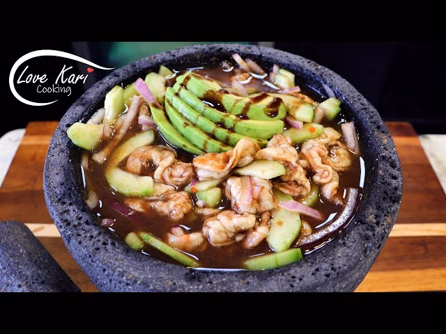 ¿Qué se le pone al aguachile negro?