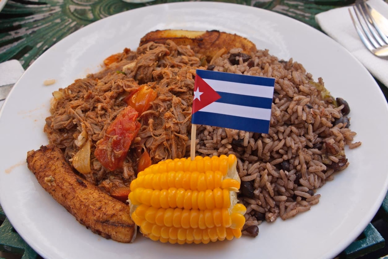 ¿Cuáles son 10 platos típicos de Cuba?