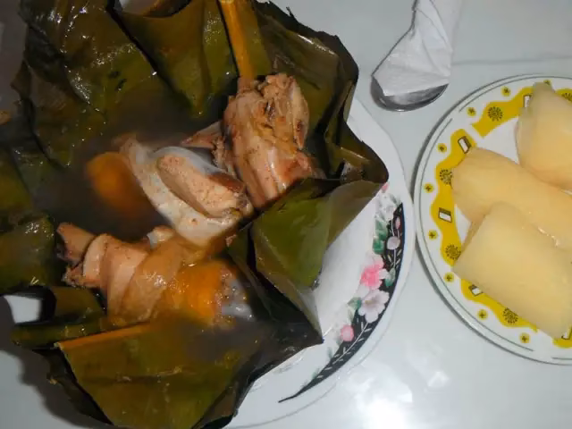 ¿Cuáles son algunos platos típicos del oriente boliviano?