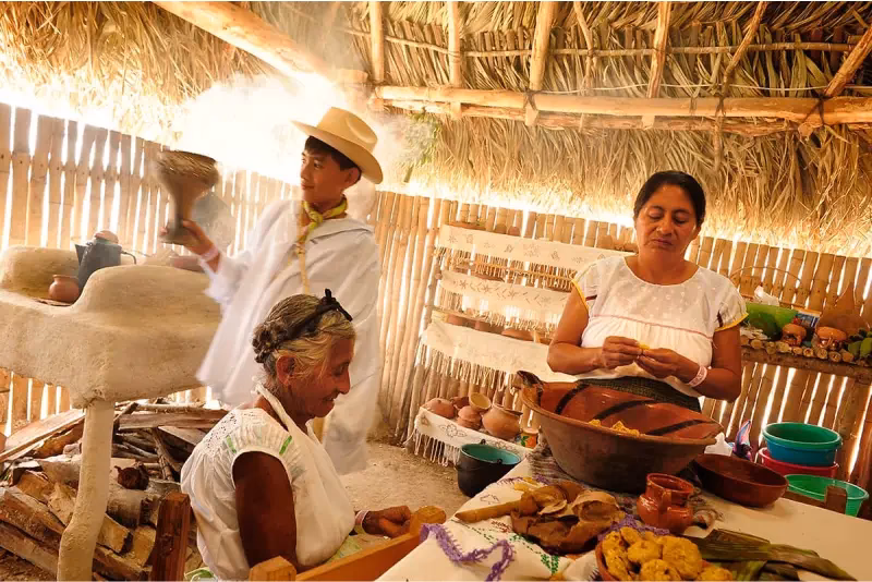 ¿Cómo se llama el atole en totonaco?