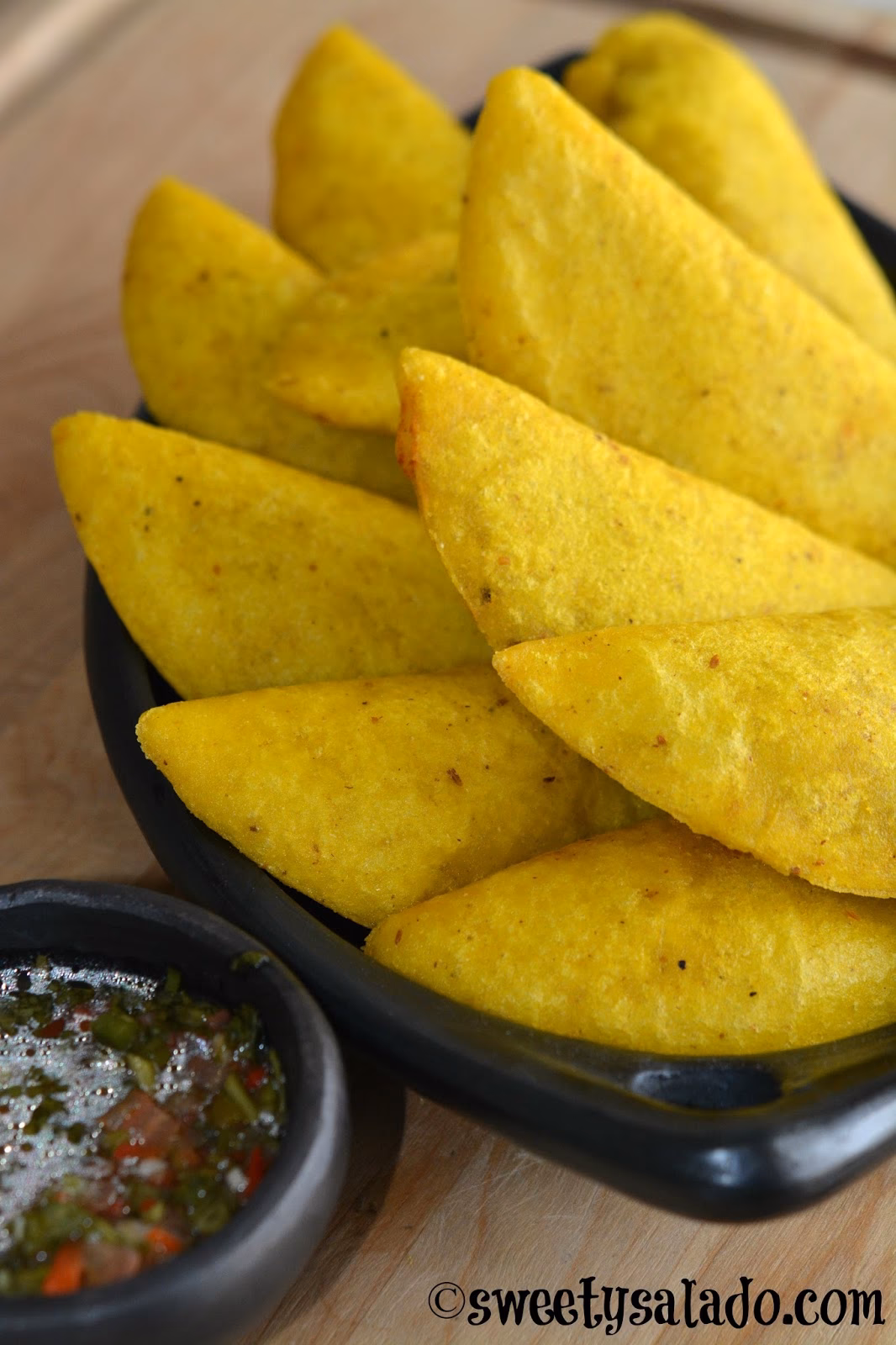 ¿Cuál es el origen de las empanadas vallunas?