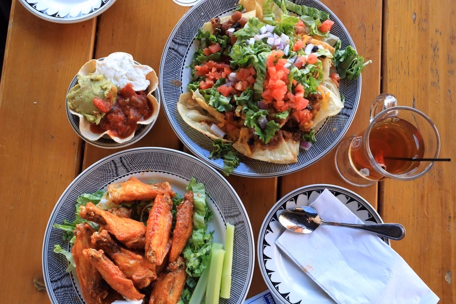 ¿El Gran Cañón tiene restaurante?