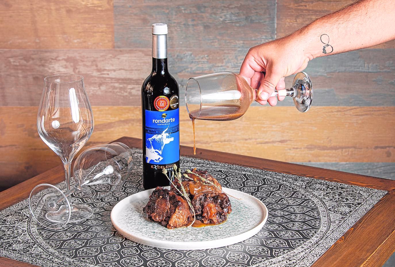 ¿Qué tipo de trago es el aguardiente?