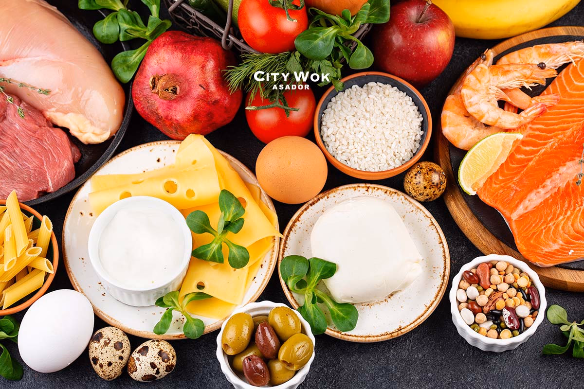 ¿Cuales son los ingredientes principales de la comida?