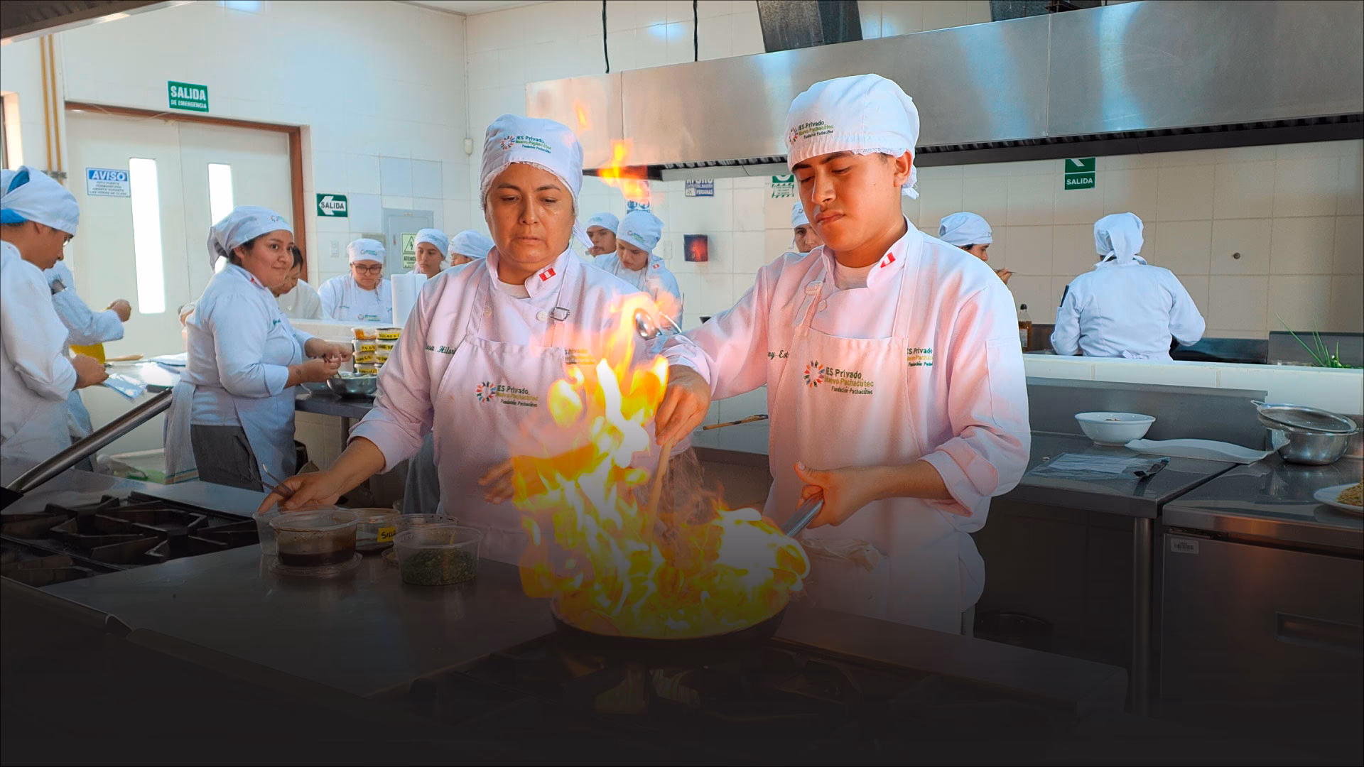 ¿Qué carreras ofrece la Fundación Pachacútec?