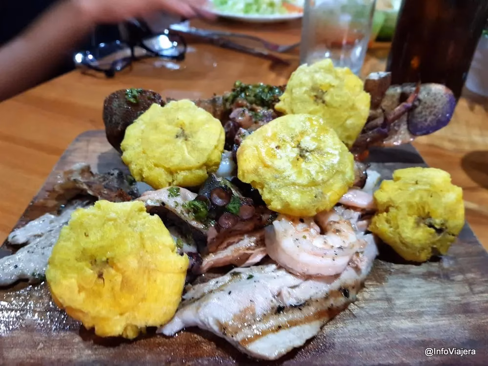 ¿Cuál es la comida típica de la isla Isabela?