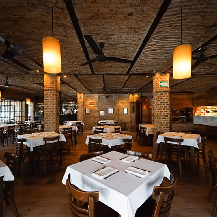 ¿Cómo se llama el bar de la Matera?