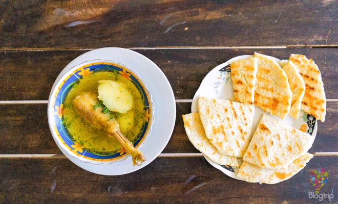 ¿Qué ingredientes tiene la colombiana?