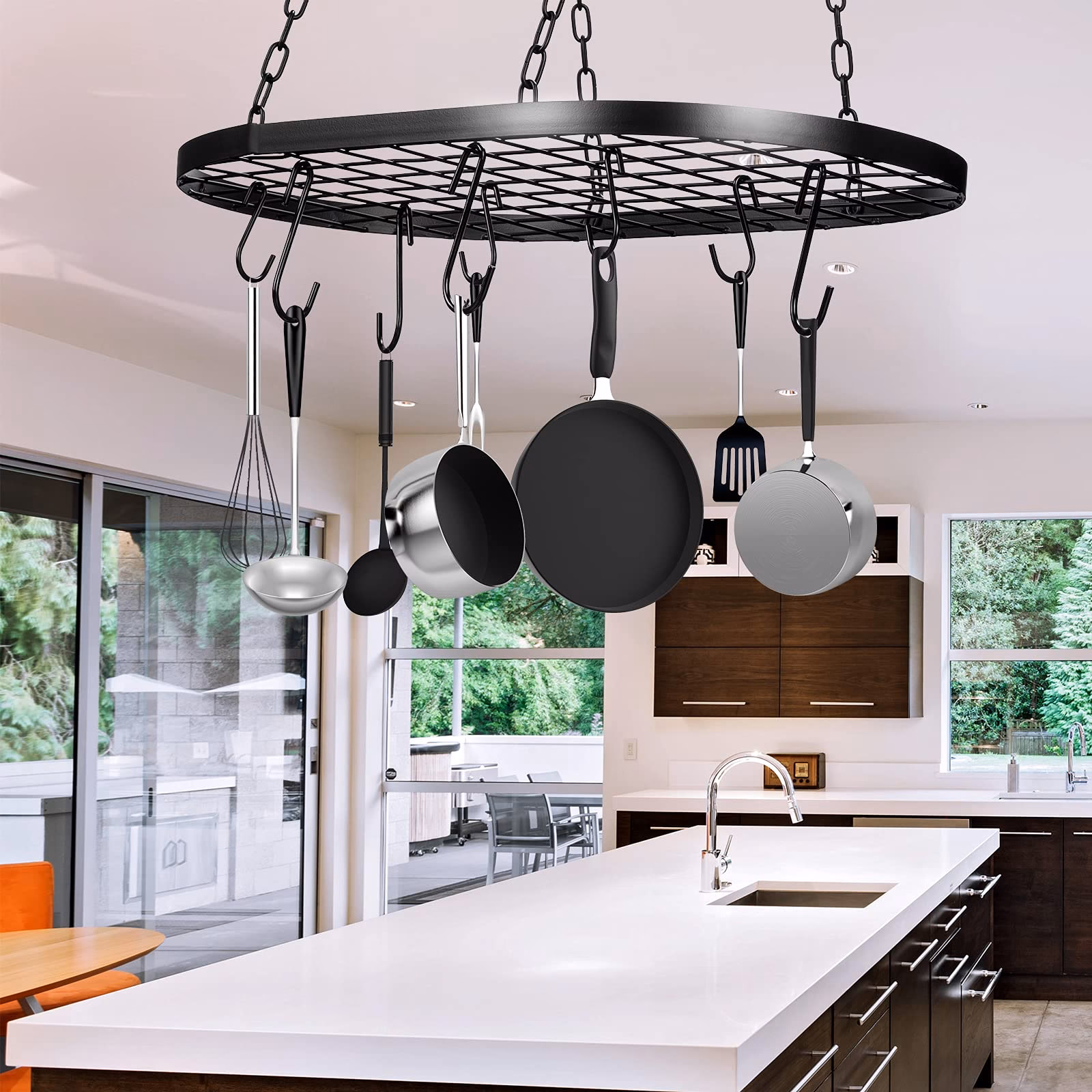 ¿Cómo se llama donde se cuelgan las ollas?