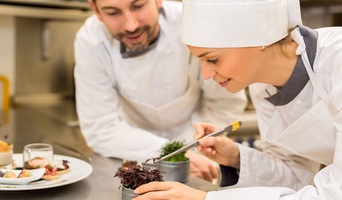 ¿Cómo debe ser un gastronómico?