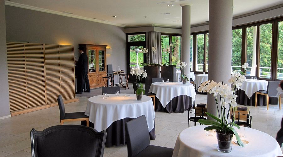 ¿Cuál es el restaurante con más estrellas Michelin de España?