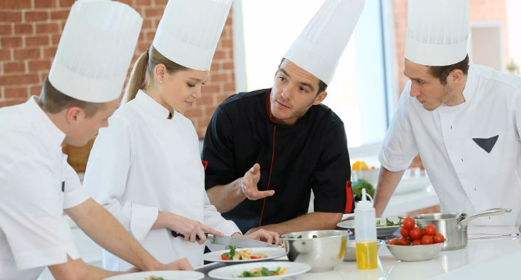 ¿Cuáles son los beneficios de estudiar gastronomía?