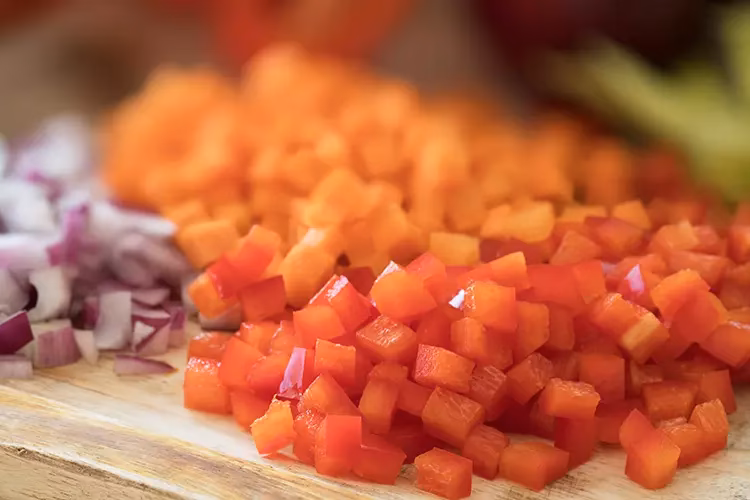 ¿Brunoise y carne picada son lo mismo?