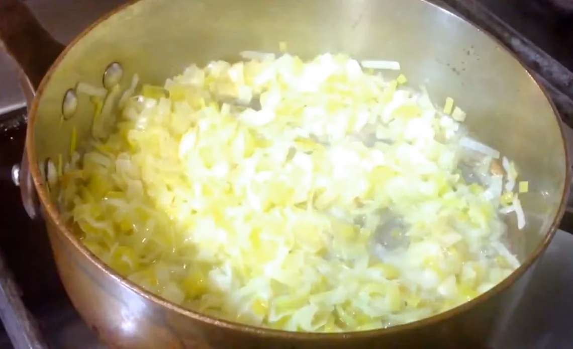 ¿Cómo sudar un alimento?