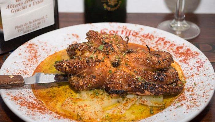 ¿Cuántos restaurantes tiene Pepe?