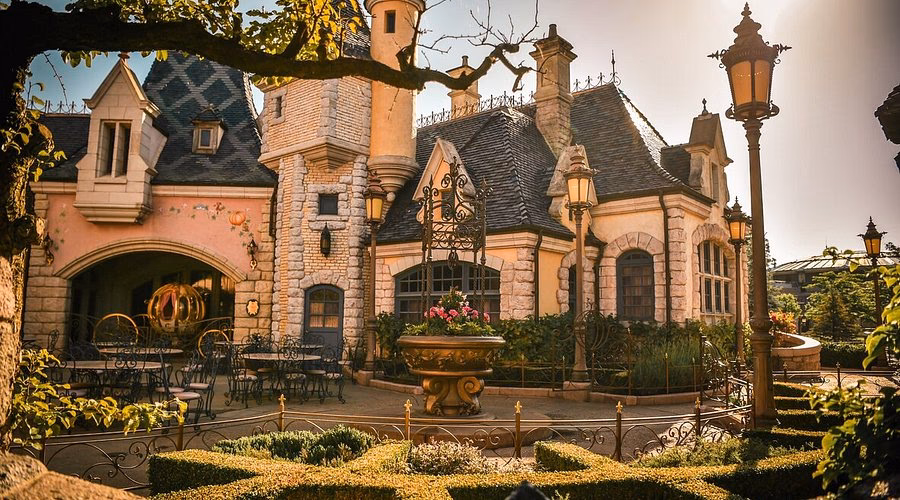 ¿Cuánto cuesta comer en el Castillo de Cenicienta?