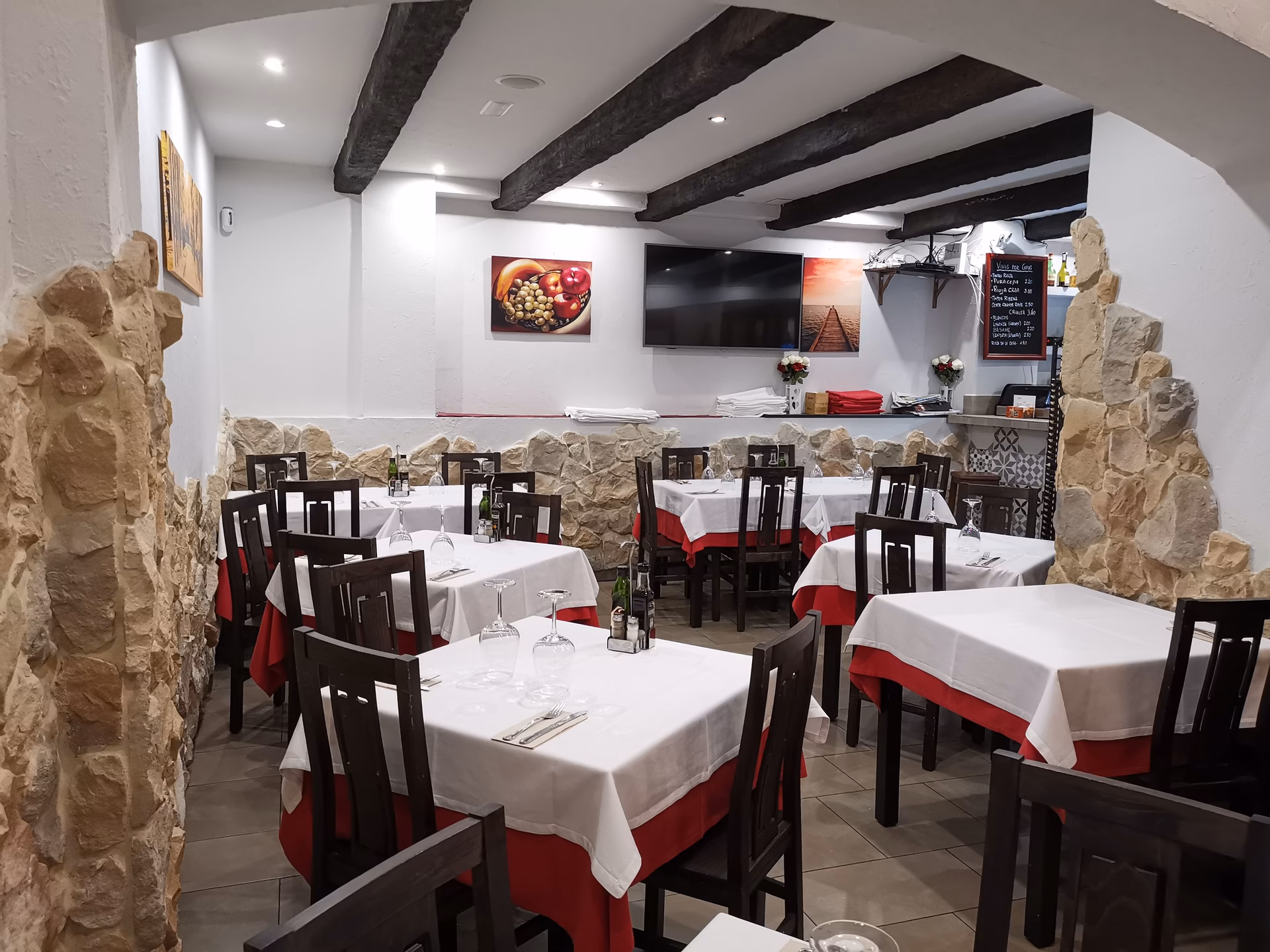 ¿Está permitido comer tu propia comida en un restaurante?