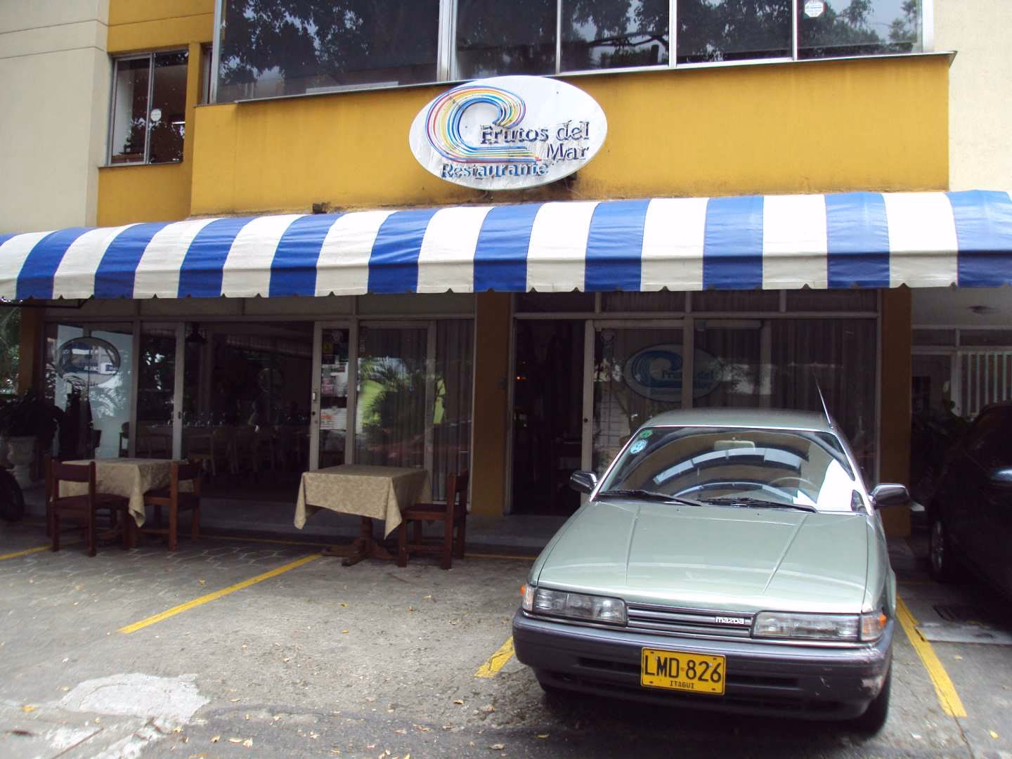 ¿Cuáles son algunos restaurantes de mar en Villavicencio?
