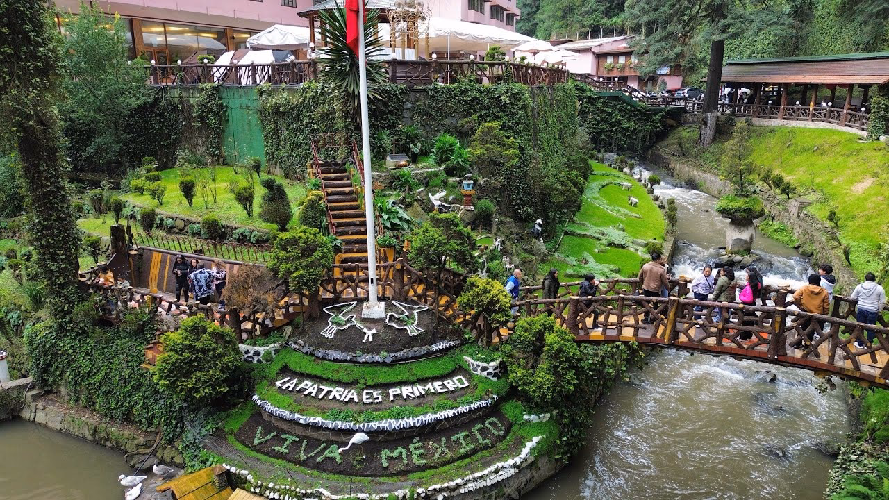 ¿Cuánto cuesta el buffet en La Escondida?