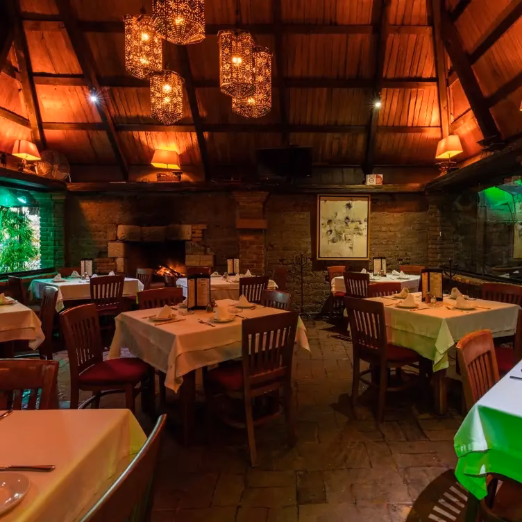 ¿Dónde ir a comer rico en Morelia?