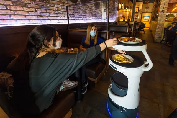¿Merece la pena el restaurante robot?