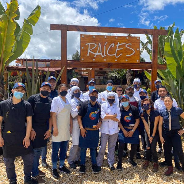 ¿Cuánto vale comer en raíces?