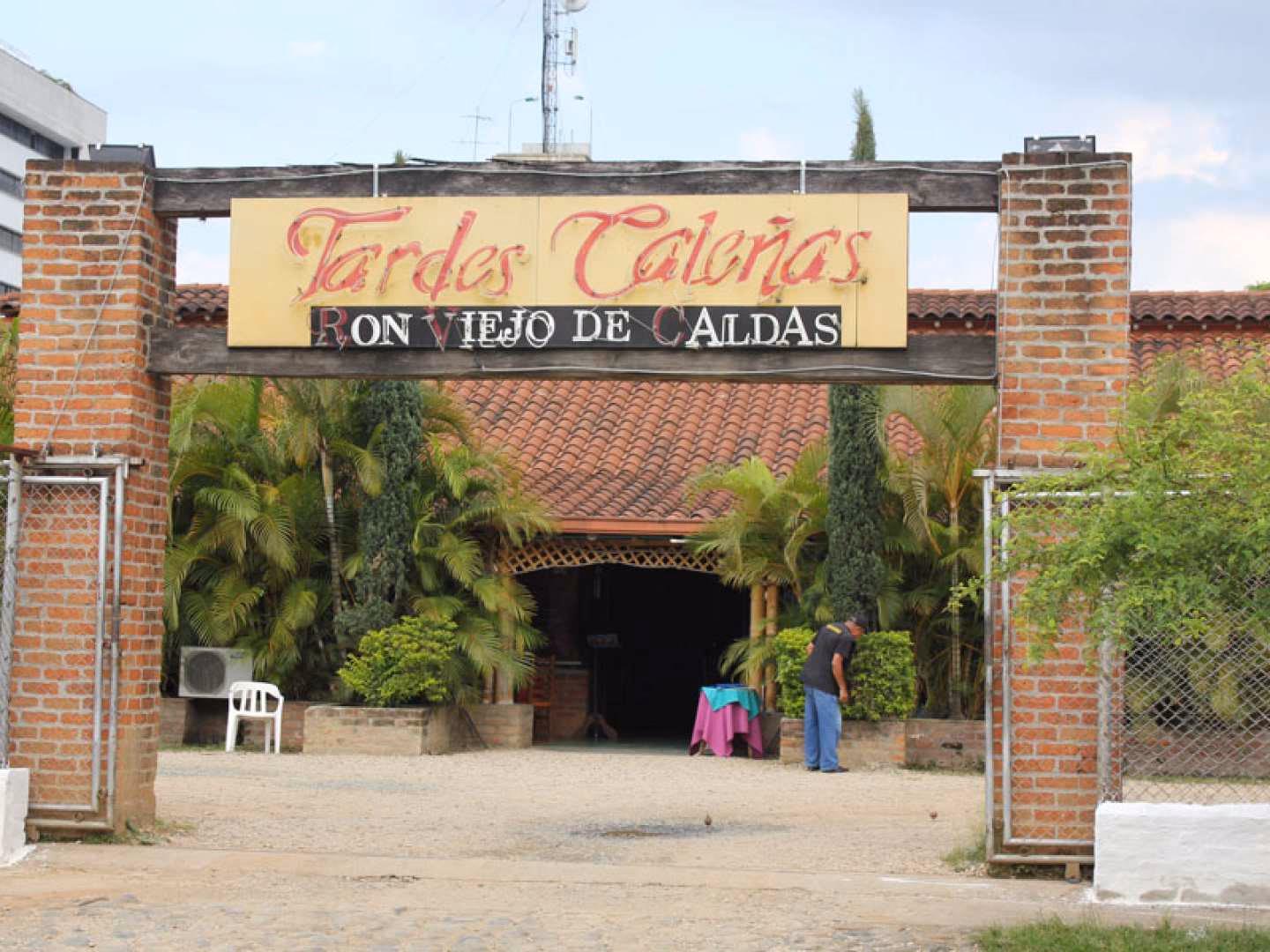 ¿Cuánto cuesta la entrada a Tardes Caleñas Cali?